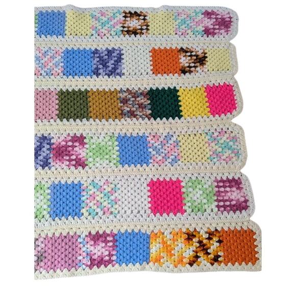 Handmade Granny Square Multicolor Knit Crochet Afghan Blanket Throw 46 X 60 inch - Picture 4 of 6